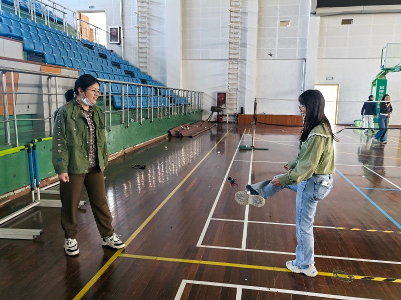 踢毽子4.jpg