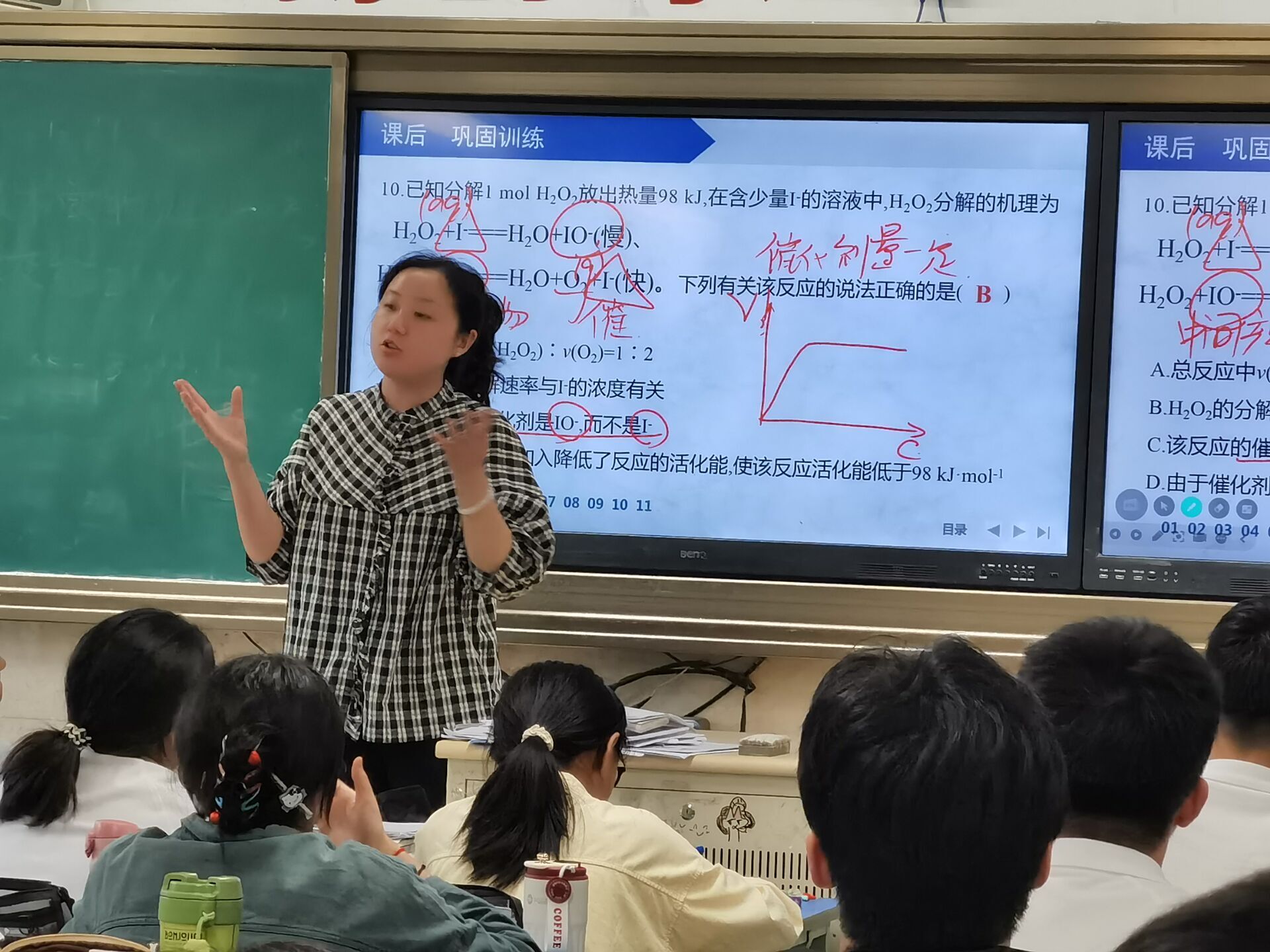 1761011914228063908.jpg